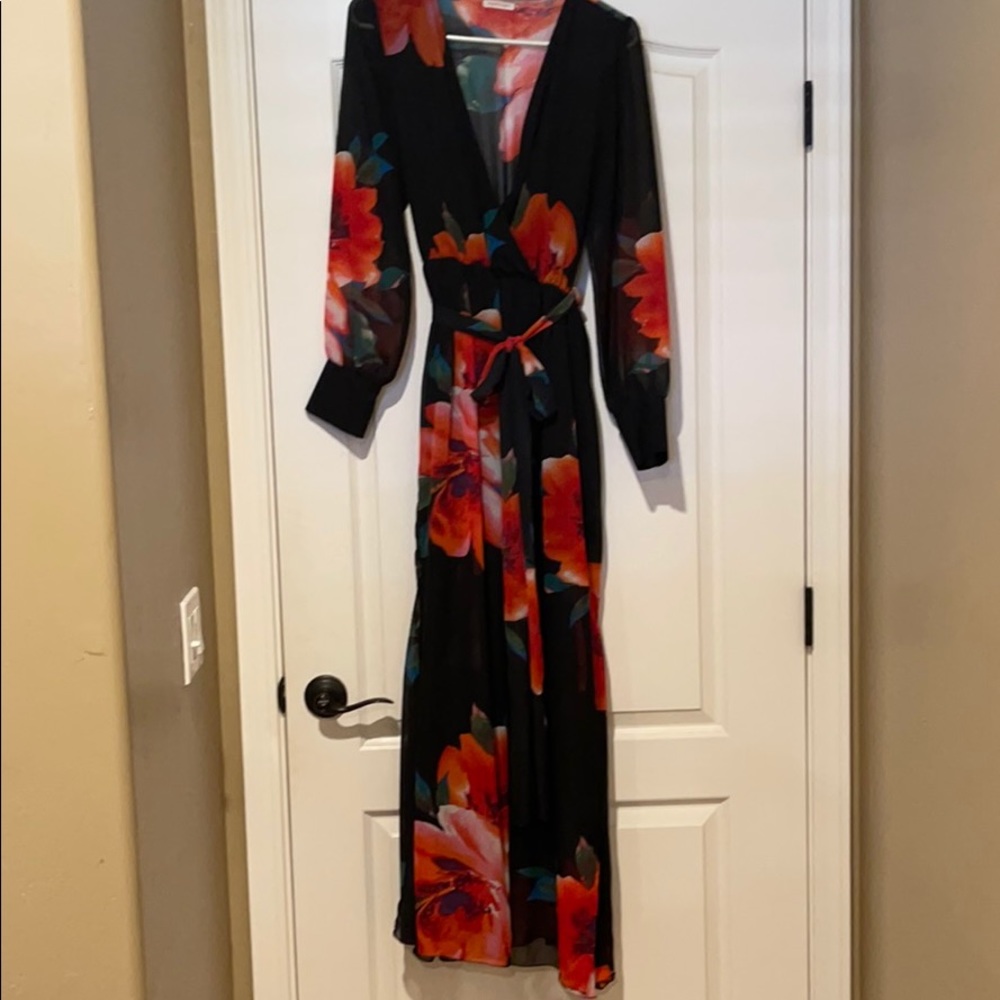 Maxi dress. Vici